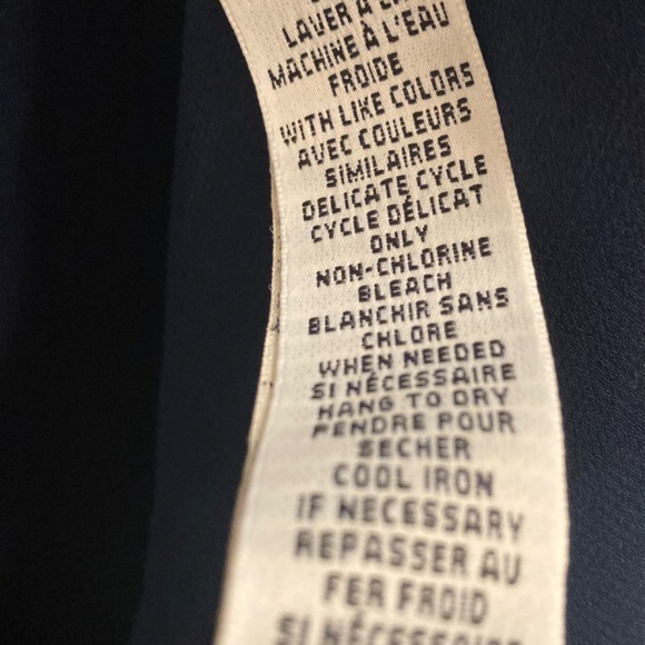 Max Studio - sz L chiffon sleeveless dress - fully lined - navy w flowers - Picture 8 of 8